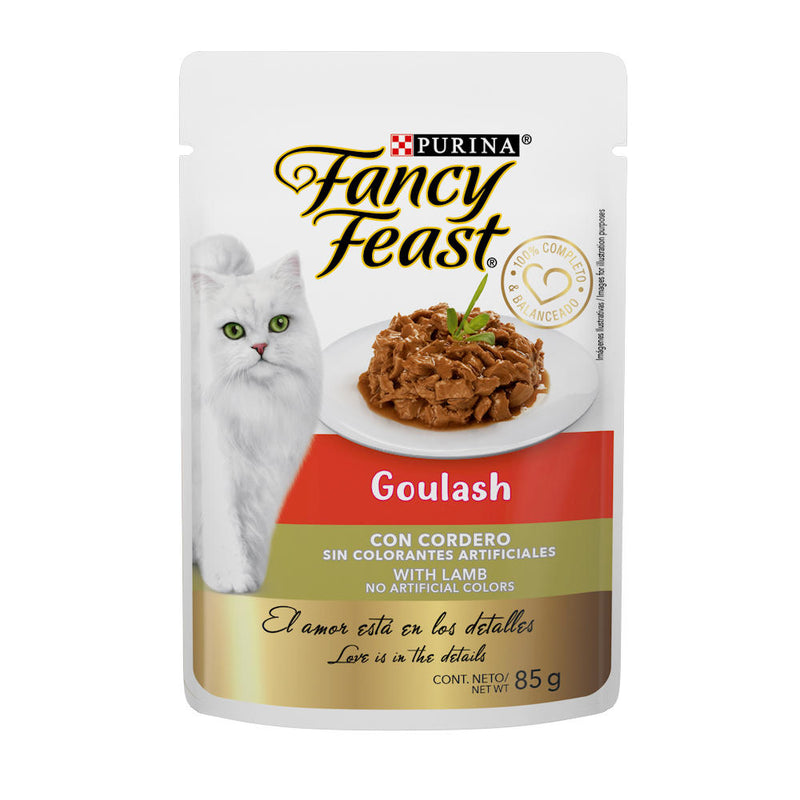Caja con 12 piezas de Fancy Feast Goulash Cordero Pouch 85g - Alimento para gato